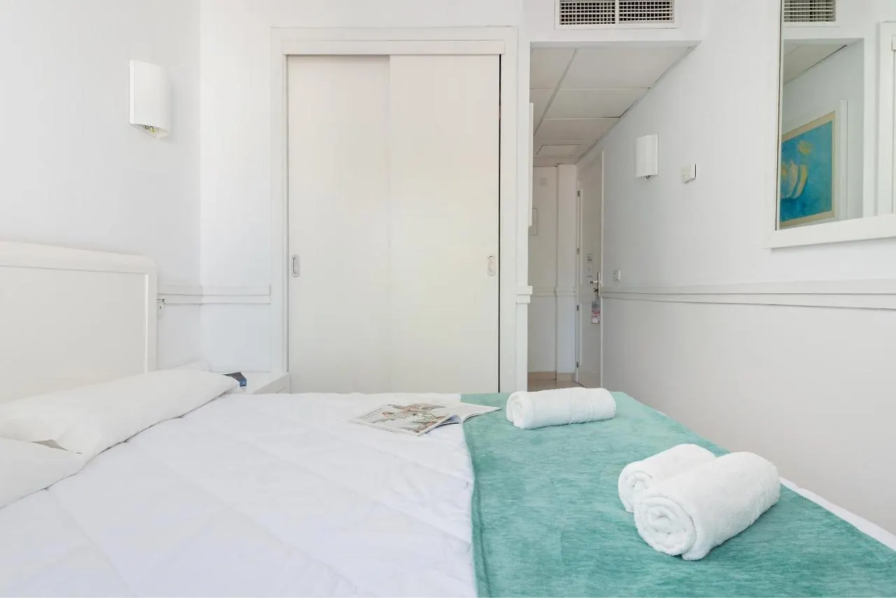 Hostal Brisa Marina Port de Alcudia  Spain
