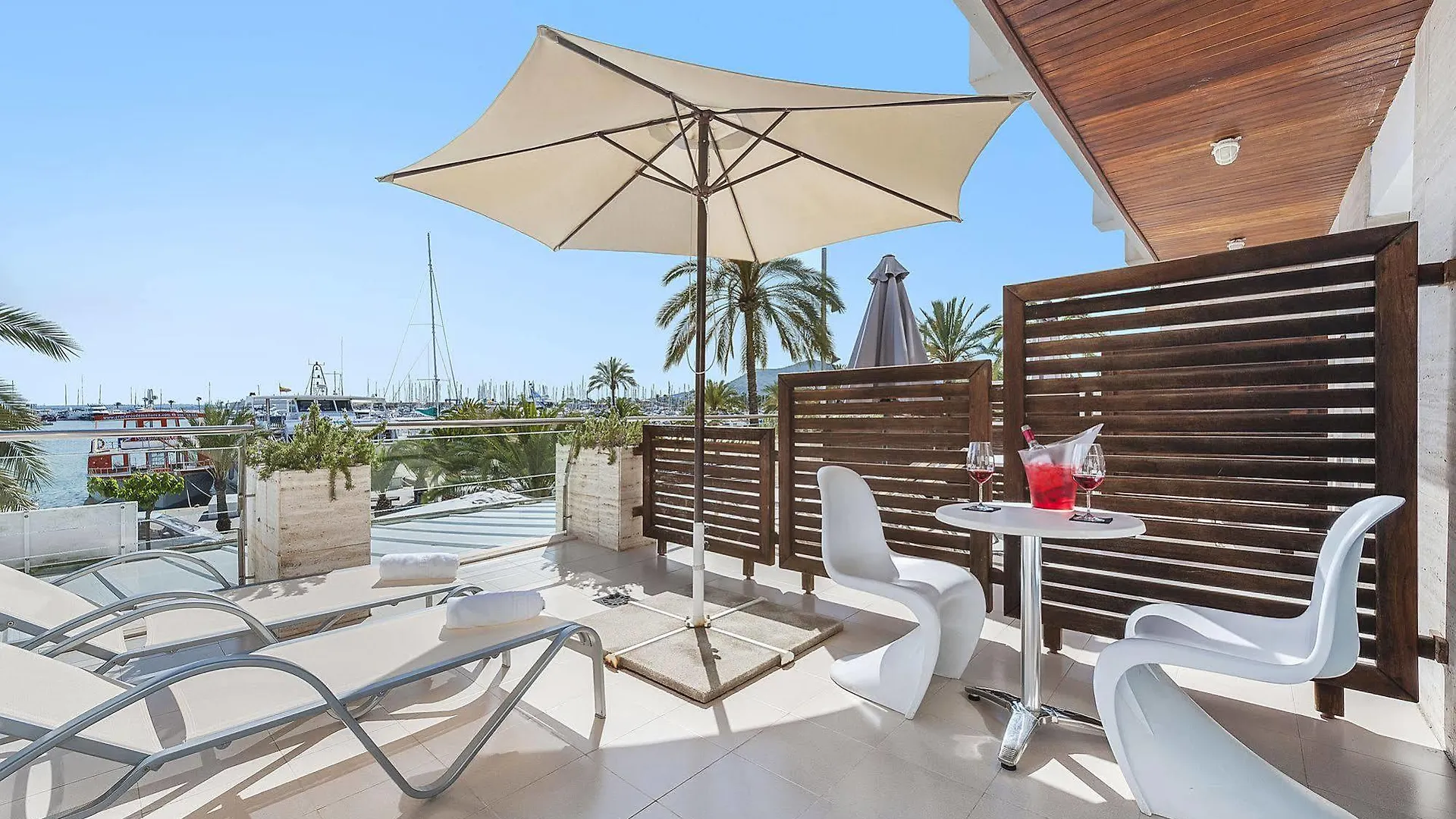 Hostal Brisa Marina Port de Alcudia  Guest house Port de Alcudia (Mallorca)